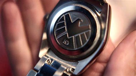 whats the significance of the rolex in hawkeye|is hawkeye dead.